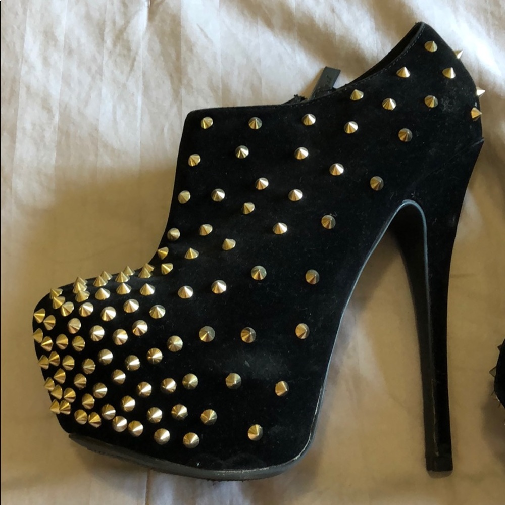 Spiked Party shoes!